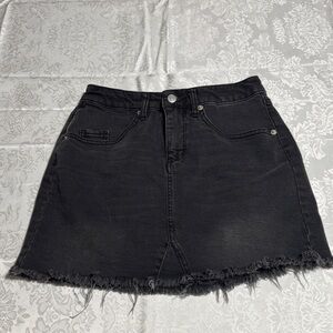 Wild Fable Black Frayed Hem Jean Mini Skirt Size 4